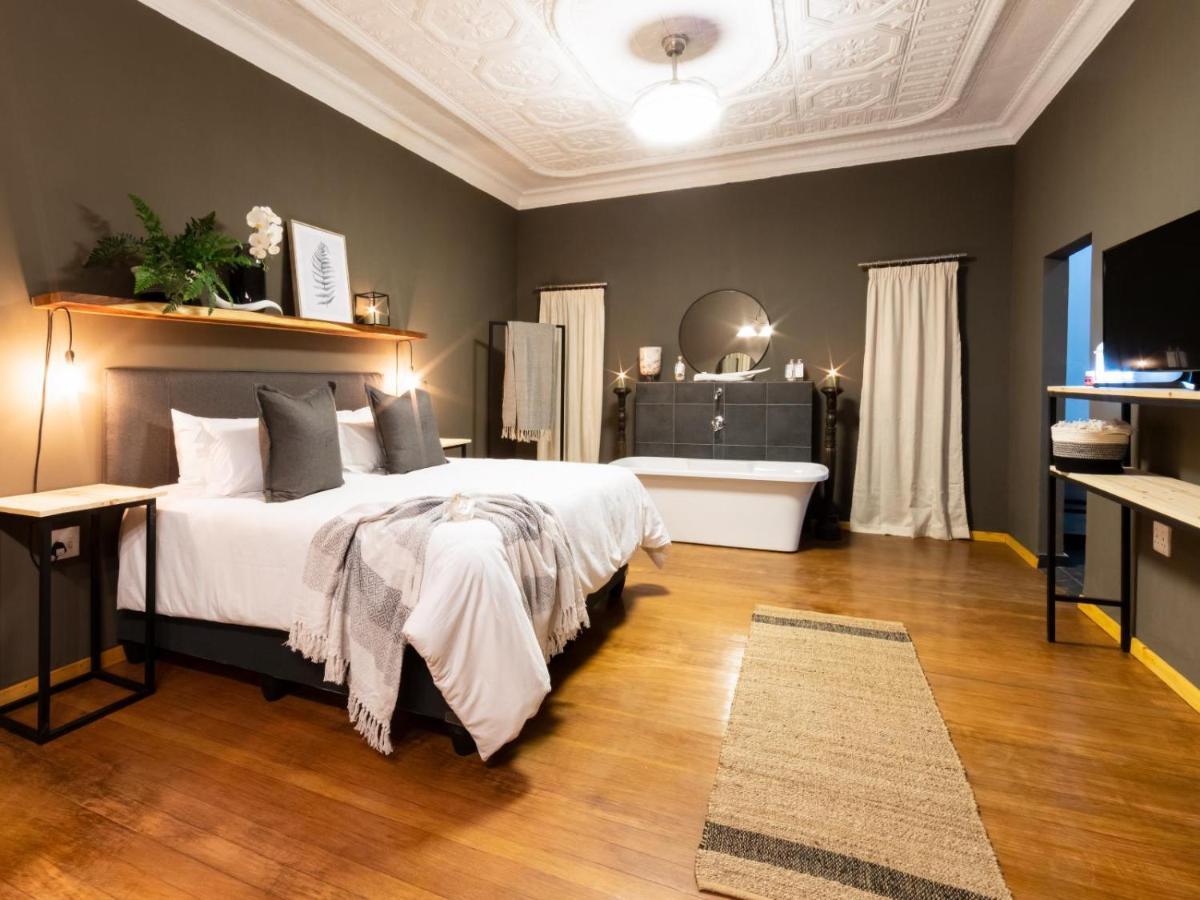Royal Tree Guest House Potchefstroom Ngoại thất bức ảnh