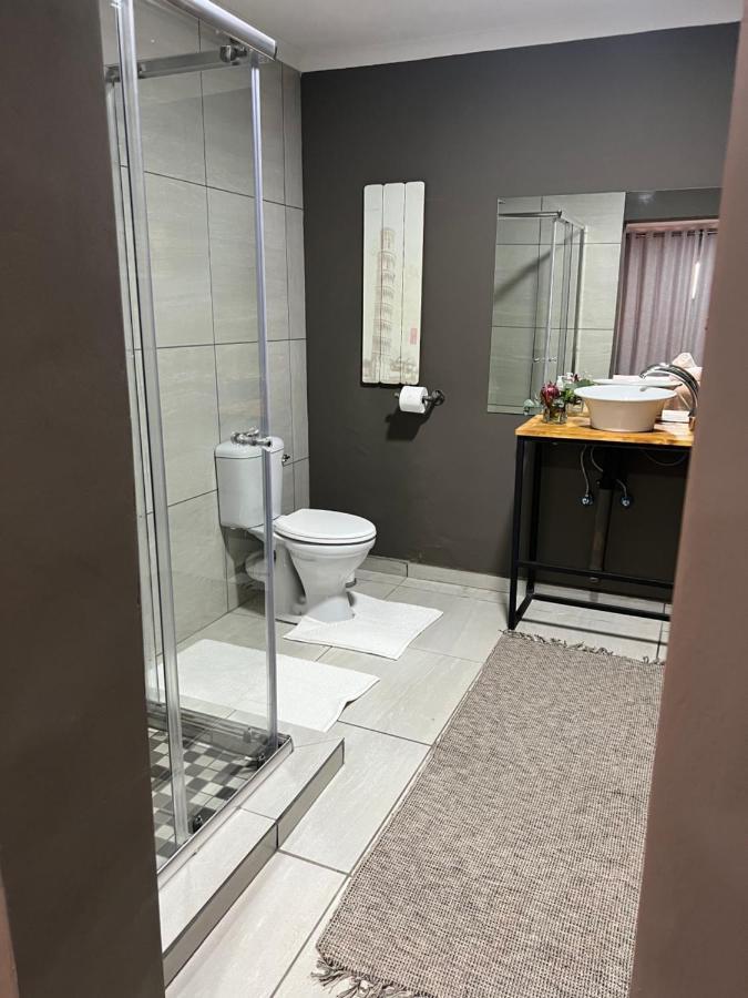 Royal Tree Guest House Potchefstroom Ngoại thất bức ảnh