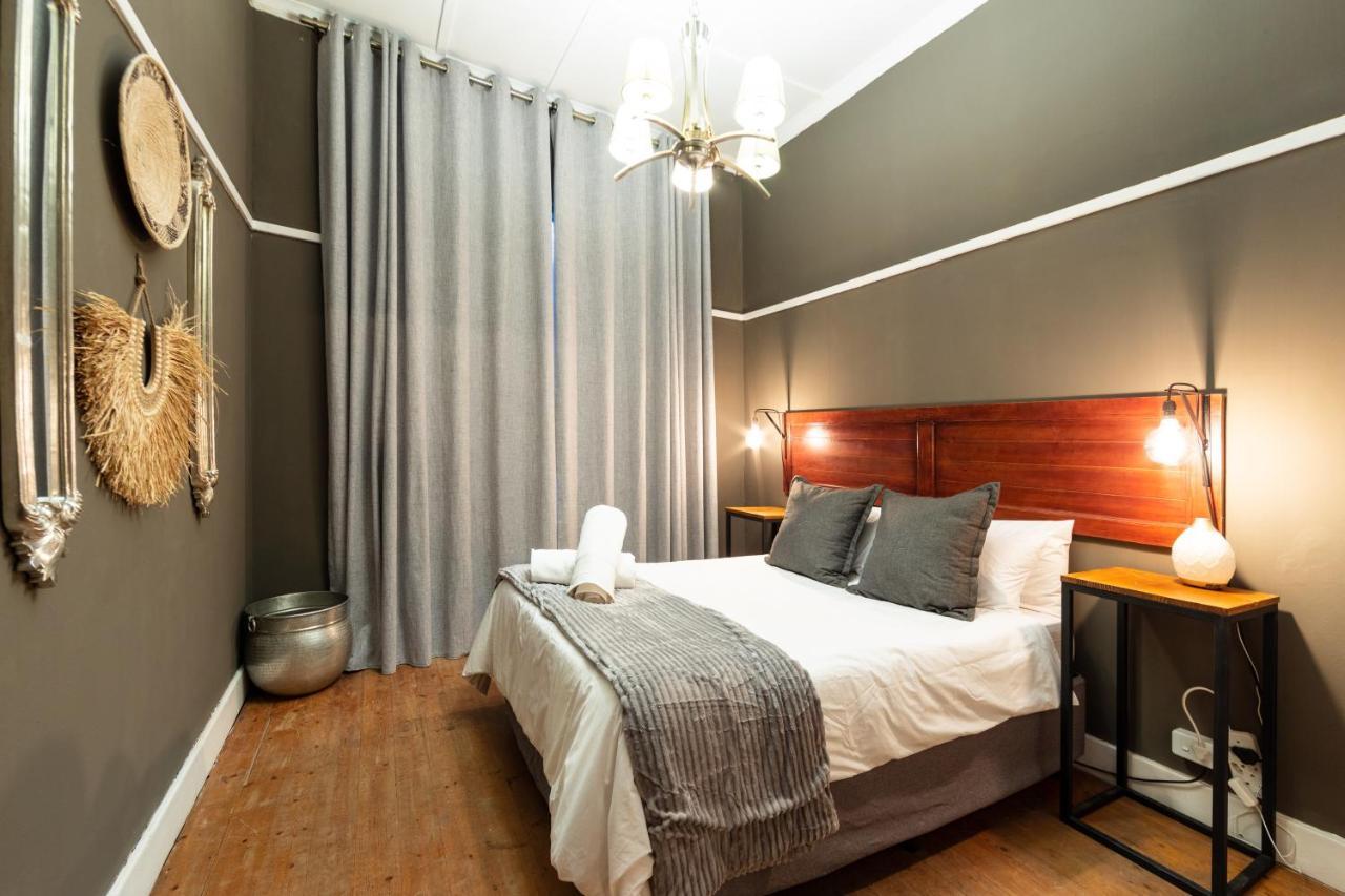Royal Tree Guest House Potchefstroom Ngoại thất bức ảnh